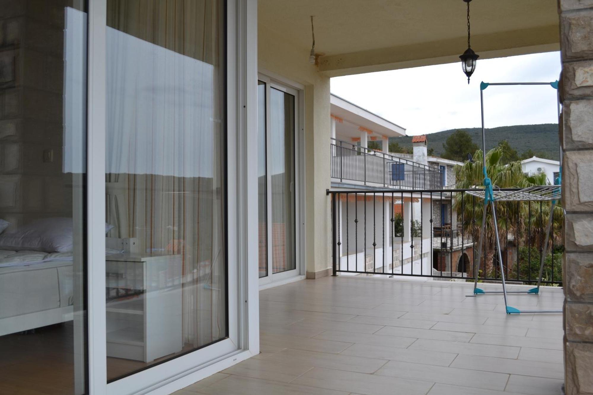 Suntime Villa 7 Тиват Екстериор снимка