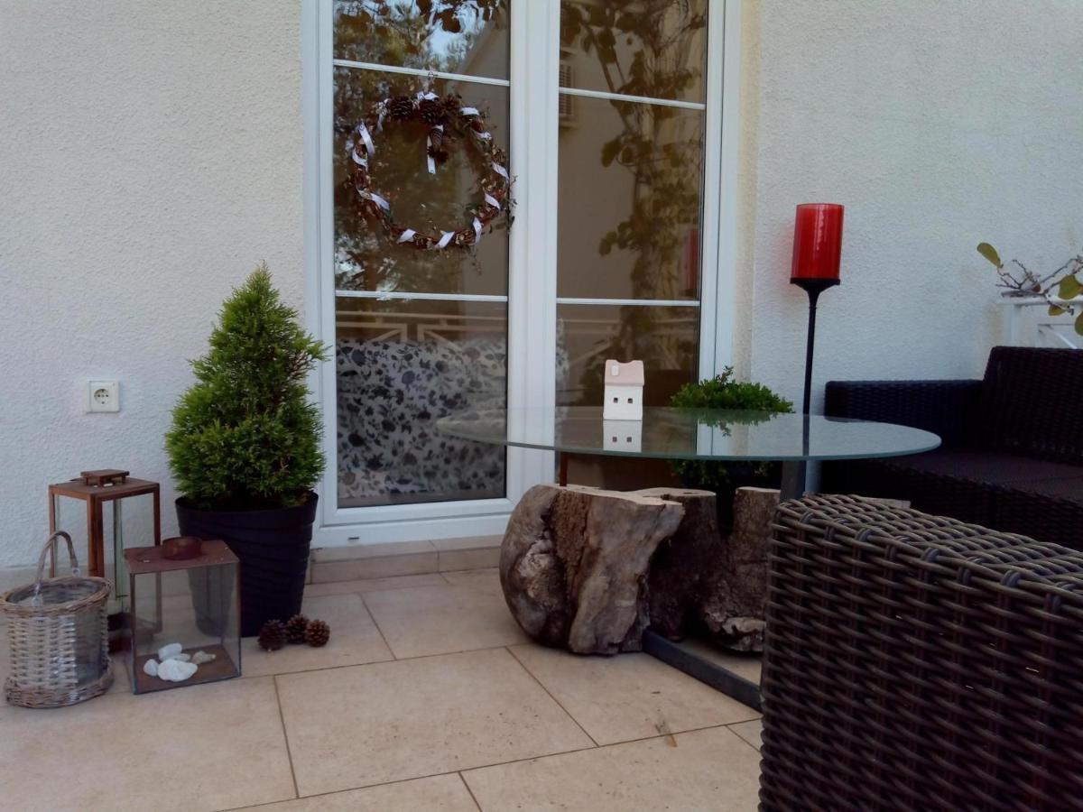 Suntime Villa 7 Тиват Екстериор снимка